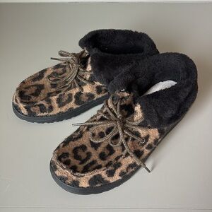 HEY DUDE BRITT LEOPARD NUT WOMEN’S Booties Size 7